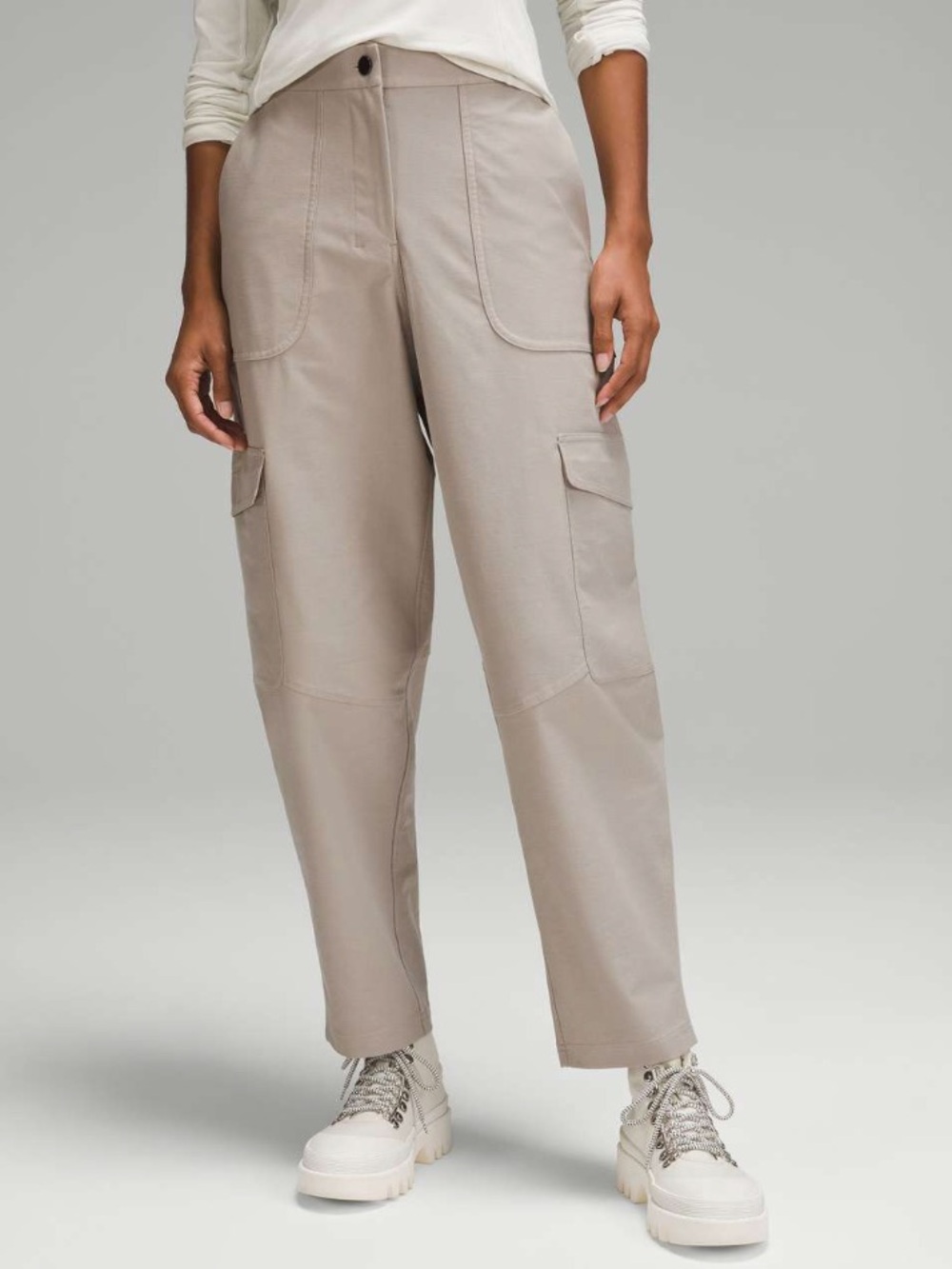 Lululemon Light Utilitech Cargo Pocket High-Rise Pant